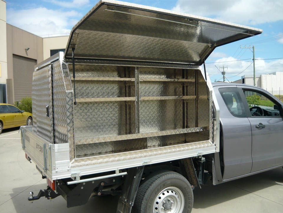 <span  class="uc_style_uc_tiles_grid_image_elementor_uc_items_attribute_title" style="color:#EFF7F9;">Custom aluminium tool boxes and centre compartment - No.10</span>