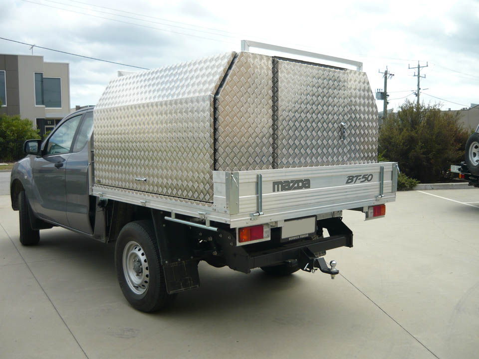 <span  class="uc_style_uc_tiles_grid_image_elementor_uc_items_attribute_title" style="color:#EFF7F9;">Custom aluminium tool boxes and centre compartment on Mazda BT-50 - No.11</span>