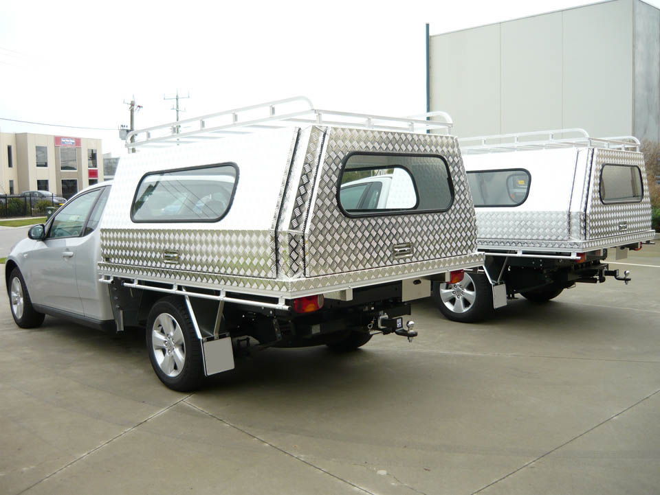 <span  class="uc_style_uc_tiles_grid_image_elementor_uc_items_attribute_title" style="color:#EFF7F9;">Three door fixed ute canopies - No.4</span>