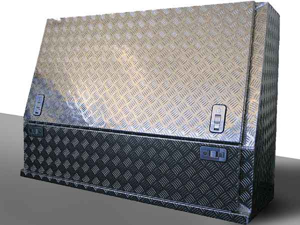 upright split front aluminium tool box